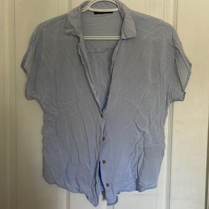 NEVER WORN! SUZY SHIER BUTTON DOWN BLOUSE